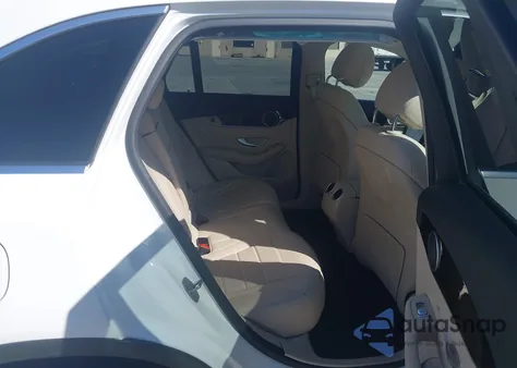 2021 Mercedes-Benz Glc 300 Suv from USA, damaged, VIN W1N0G8DB4MV274695